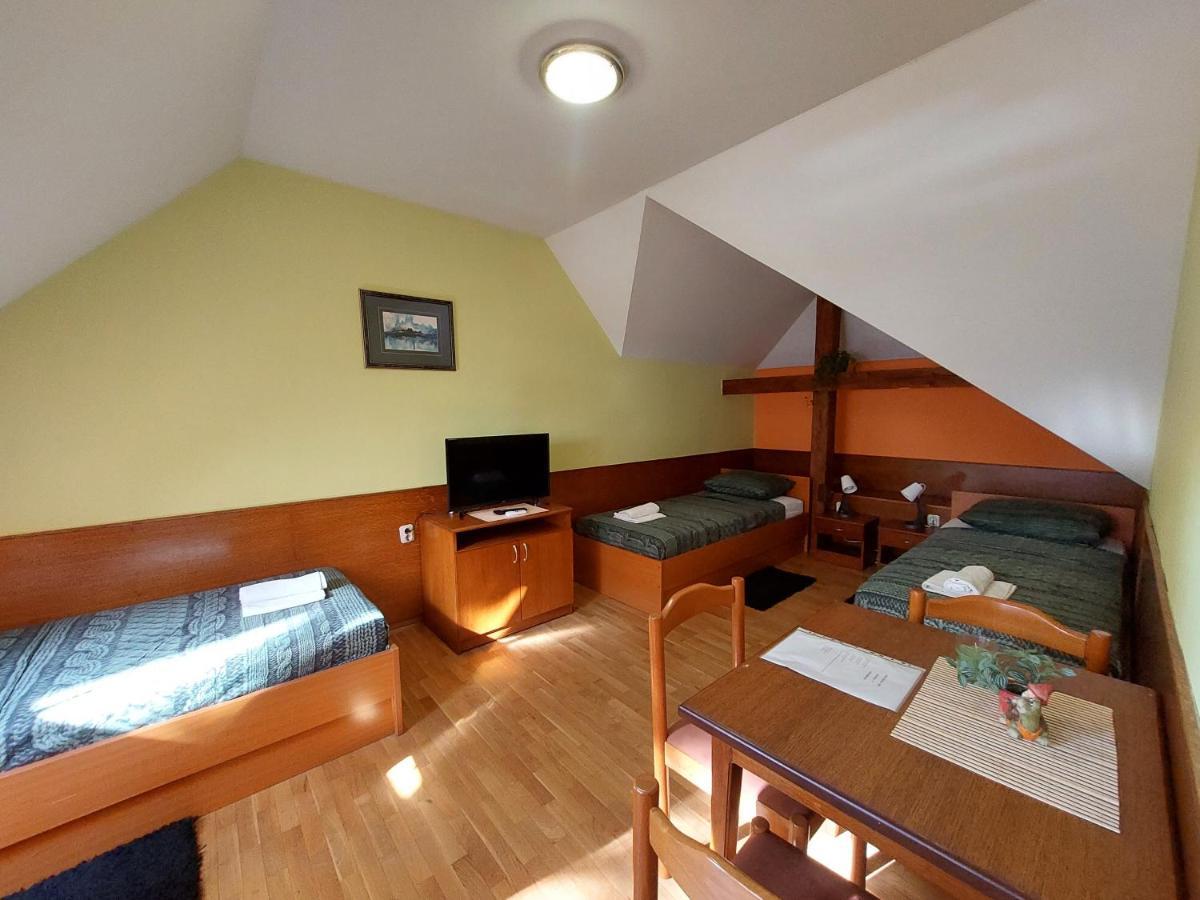 Craft Beer Bar Rooms Varaždin Esterno foto